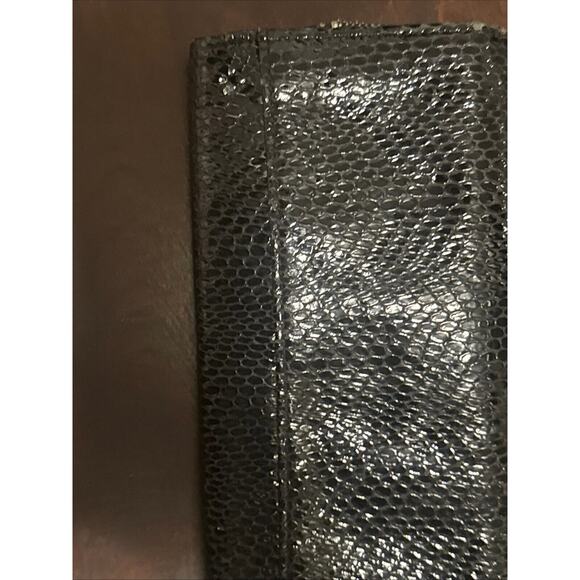 Brighton Medallion Zip Leather Wallet Clutch With Multiple Card Holders - Picture 9 of 9